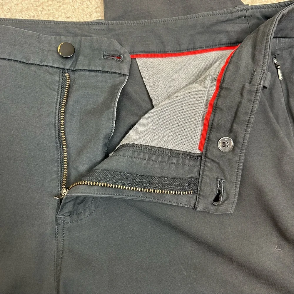 Lululemon ABC Men's Gray Pants